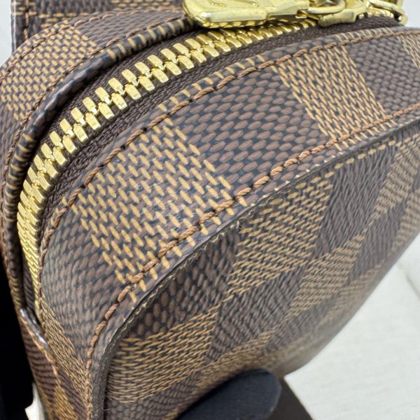 Louis Vuitton 棋盤胸包 