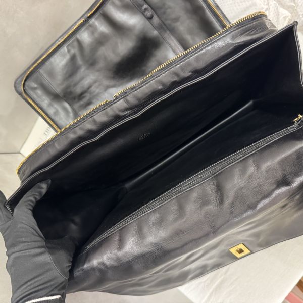 Chanel 黑色公事包 