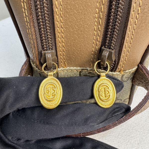 Gucci 復古 GG 圖騰手拿包 