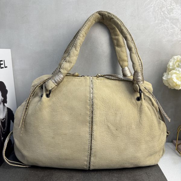 Bottega Veneta 皮革手提包 / 餃子包* 