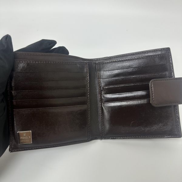 Fendi 經典老花錢包 