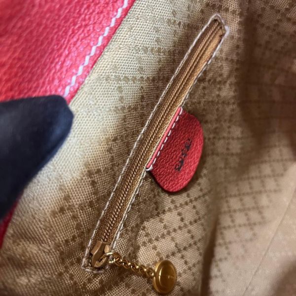 Gucci 竹子絨面紅後背包 