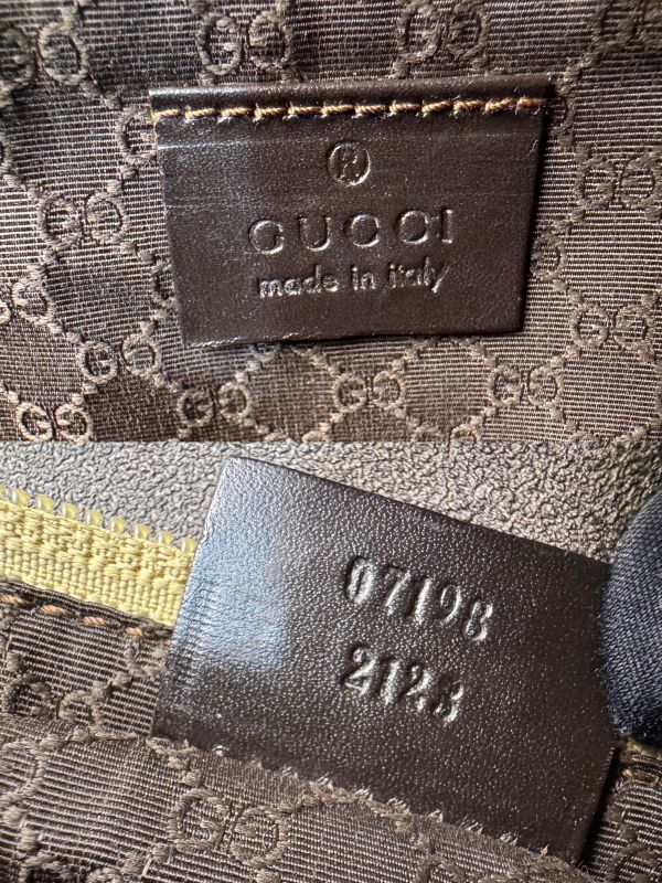 Gucci 古董蜥蜴紋腋下包* 