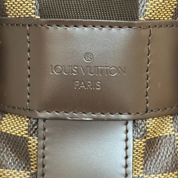 Louis Vuitton 棋盤上扣斜背包 