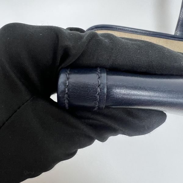 Hermès Jige 系列手拿包 