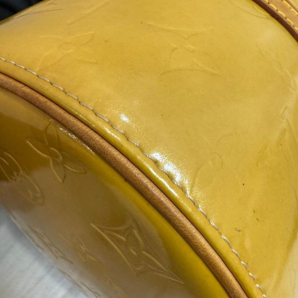 Louis Vuitton 黃色漆皮圓筒包 
