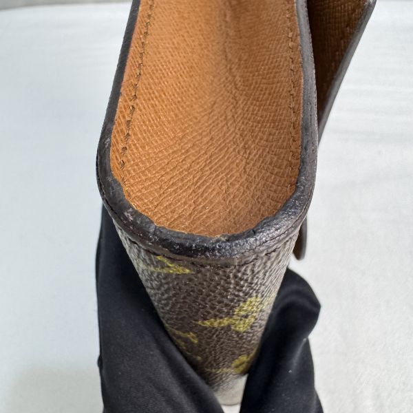 Louis Vuitton 紅皮腰包 