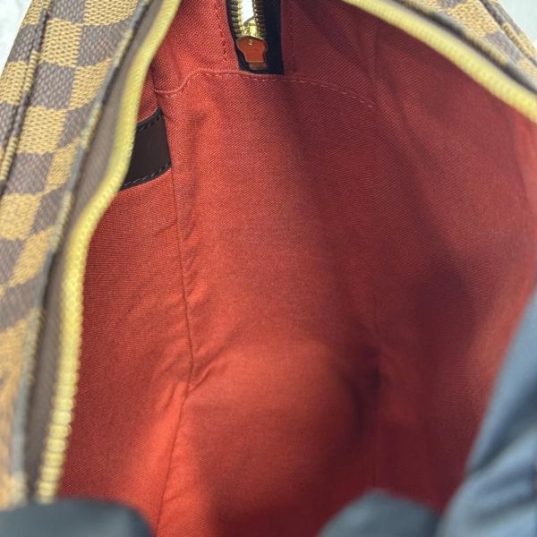 Louis Vuitton 棋盤上扣斜背包 