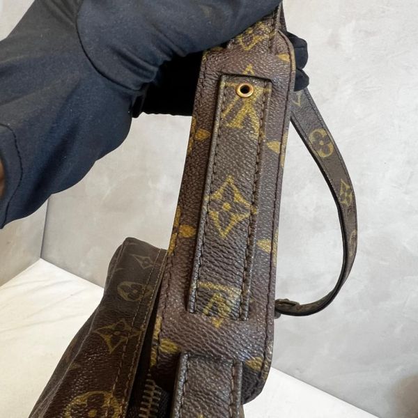 Louis Vuitton 直式書包 