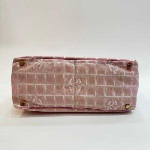 Chanel 尼龍休閒包 