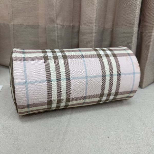 Burberry 粉色格紋圓筒包 