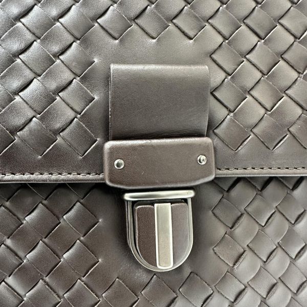 Bottega Veneta經典皮革公事包* 