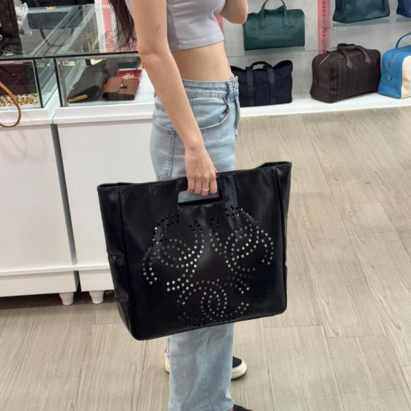 CHANEL 後空雙C托特手提包 