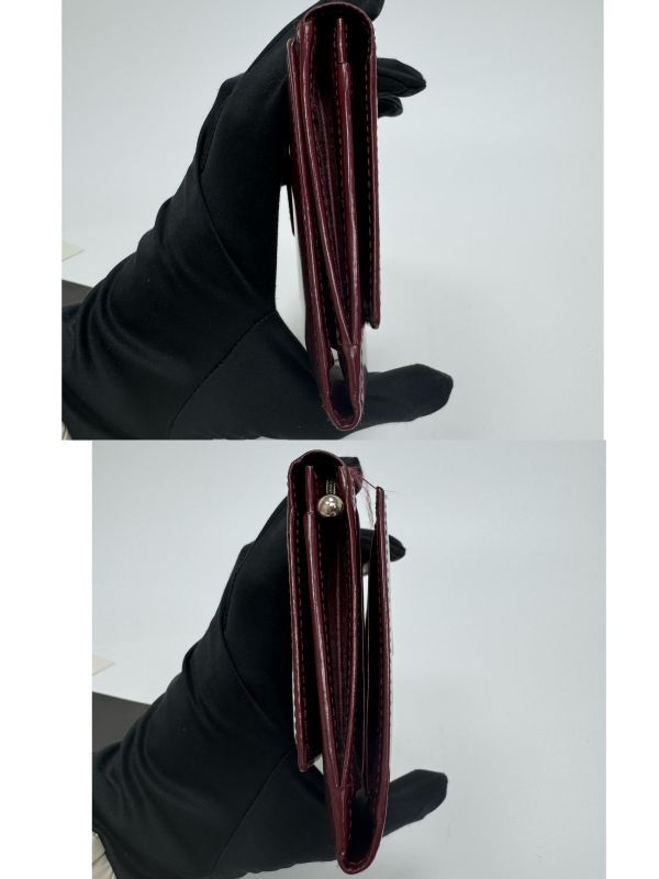 Agnes B酒紅色漆皮長夾 