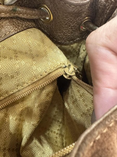 Gucci 竹子絨面咖後背包 