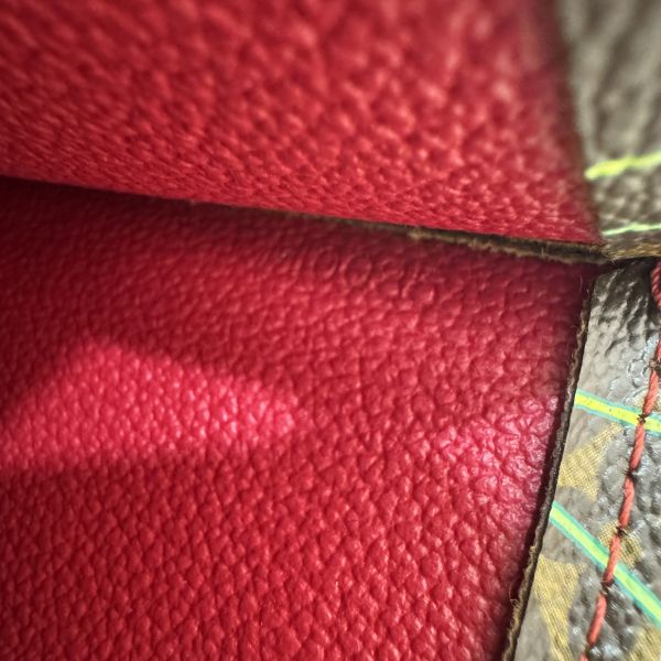 Louis Vuitton 村上隆櫻桃譜琴包 