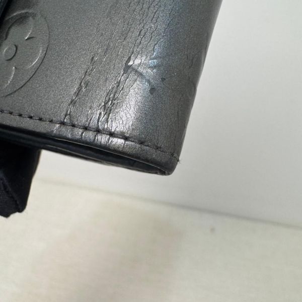 Louis Vuitton 漆皮黑灰壓紋短夾 