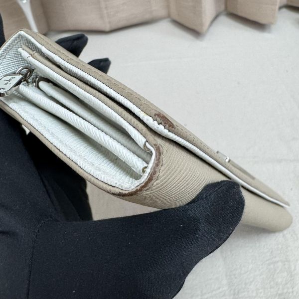 agnes b. 米色長款錢包 