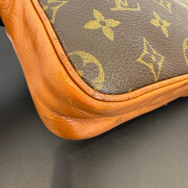 Louis Vuitton 方型手拿包 