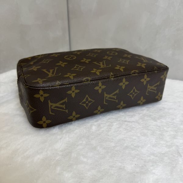 Louis Vuitton 經典盥洗包 