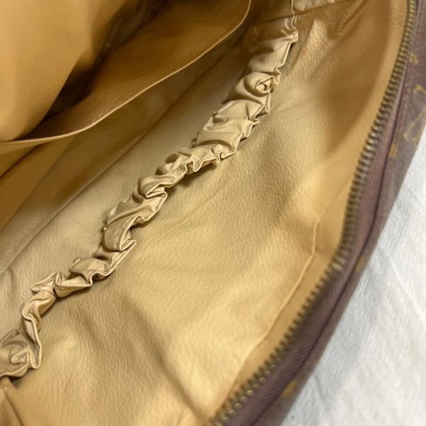 Louis Vuitton 經典手拿包 