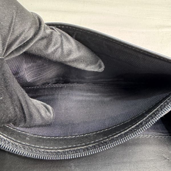 Ferragamo  Gancini Icona 系列長夾 