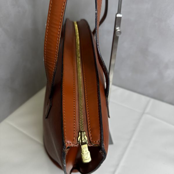 Louis Vuitton Epi 皮革手提包 