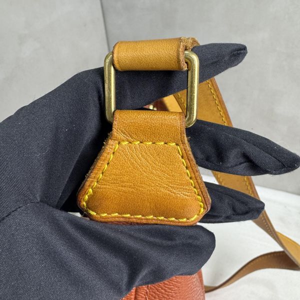 LV 1995美洲杯帆船賽限量斜挎包 