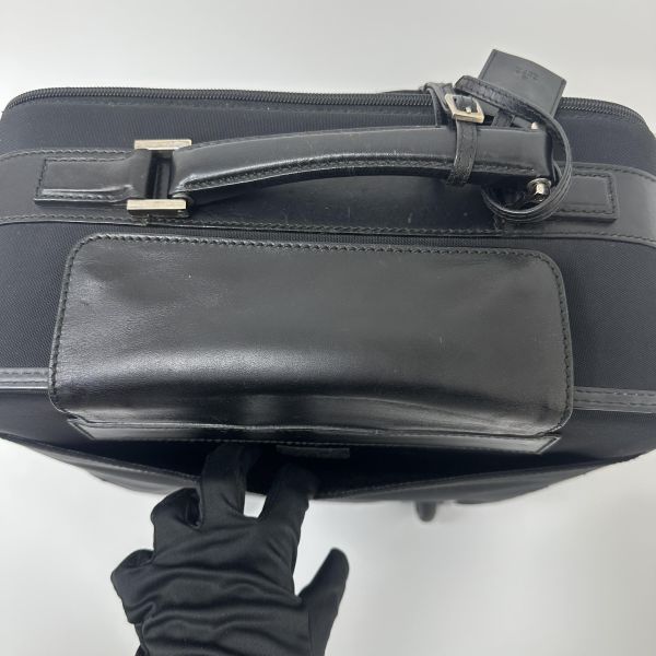 Gucci 黑色尼龍拉桿行李箱 
