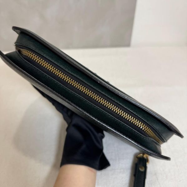 Louis Vuitton 墨綠色手拿包 