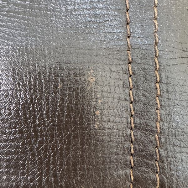 Louis Vuitton 全皮斜背包 