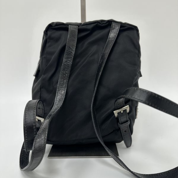 Prada 普拉達 鱷魚紋壓花後背包 