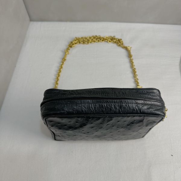 Fendi復古黑色鴕鳥皮相機包 