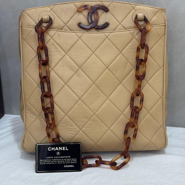 Chanel 香奈兒直立復古肩背包 