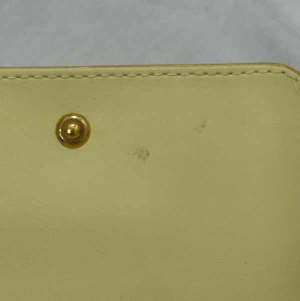 Louis Vuitton 檸檬黃漆皮相機包 