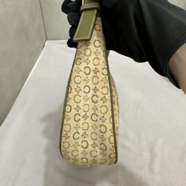 CELINe中古經典系列月牙腋下包 