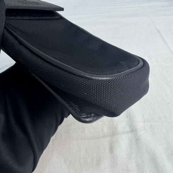 Gucci 黑色尼龍多功能鑰匙包 