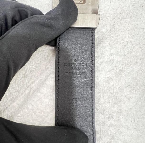 Louis Vuitton 黑色皮帶 