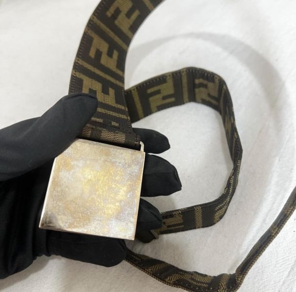 Fendi 銀扣皮帶腰帶 