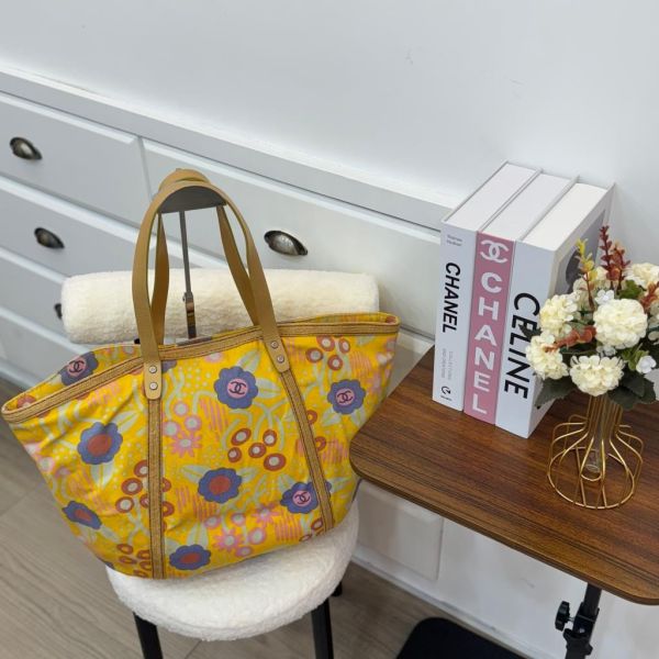 （出清特惠）Chanel 春日圖花草編沙灘包 