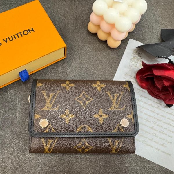 Louis Vuitton 三折老花短夾 