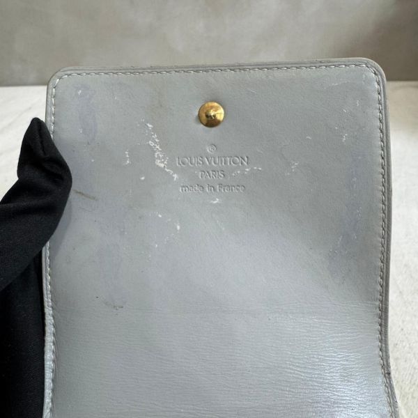 Louis Vuitton 黃色漆皮多功能皮夾腰包 