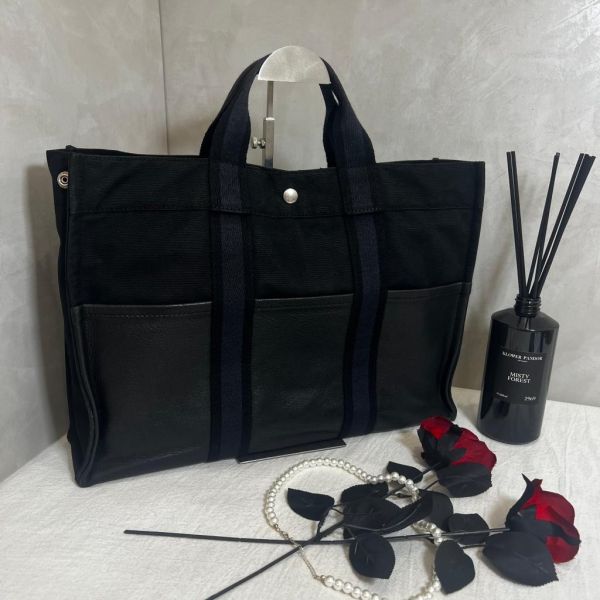 Hermès 黑色帆布皮革包 