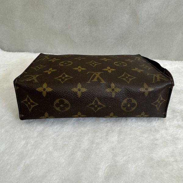 Louis Vuitton 老花 小號洗漱手拿包 