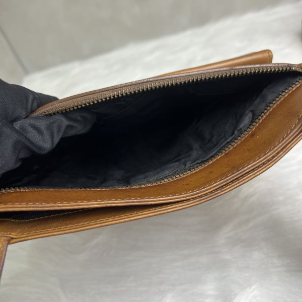 YsL 棕色皮革 斜背包 