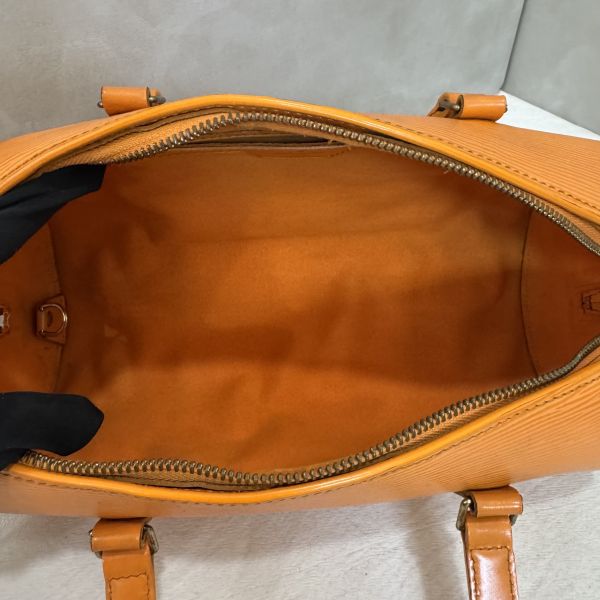 Louis Vuitton 橘色水波紋手提包 