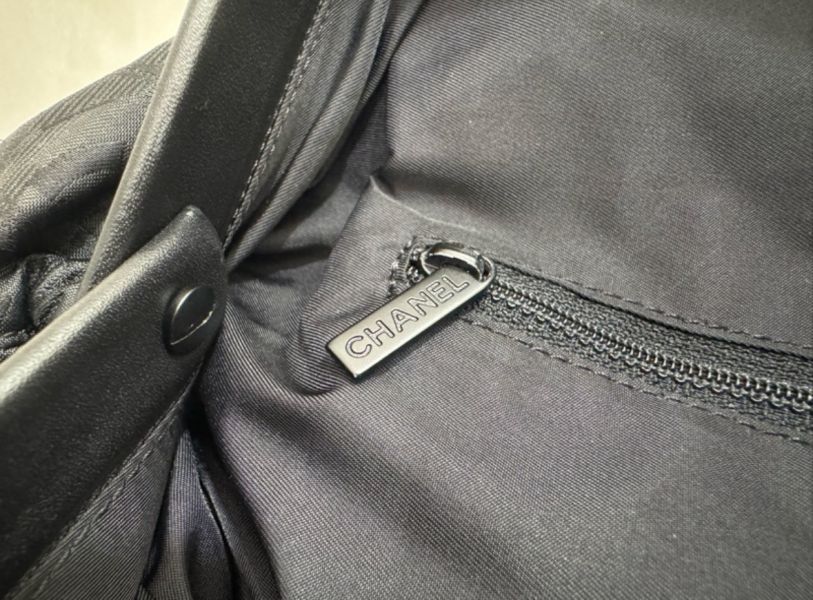 Chanel 旅行系列手提包 