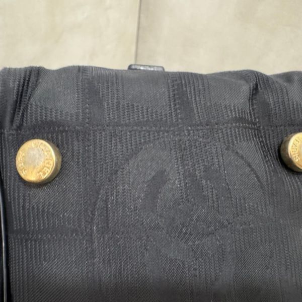 Chanel 黑色布面冰格拼皮棍 