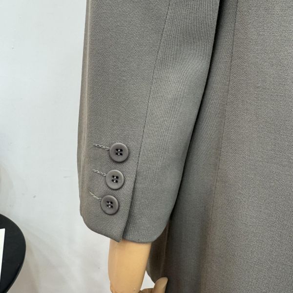 Emporio Armani灰色雙排扣女士西裝外套 