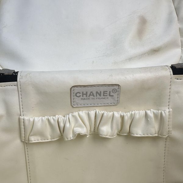 CHANEL 黑白字母塗鴉帆布肩背手提化妝箱* 